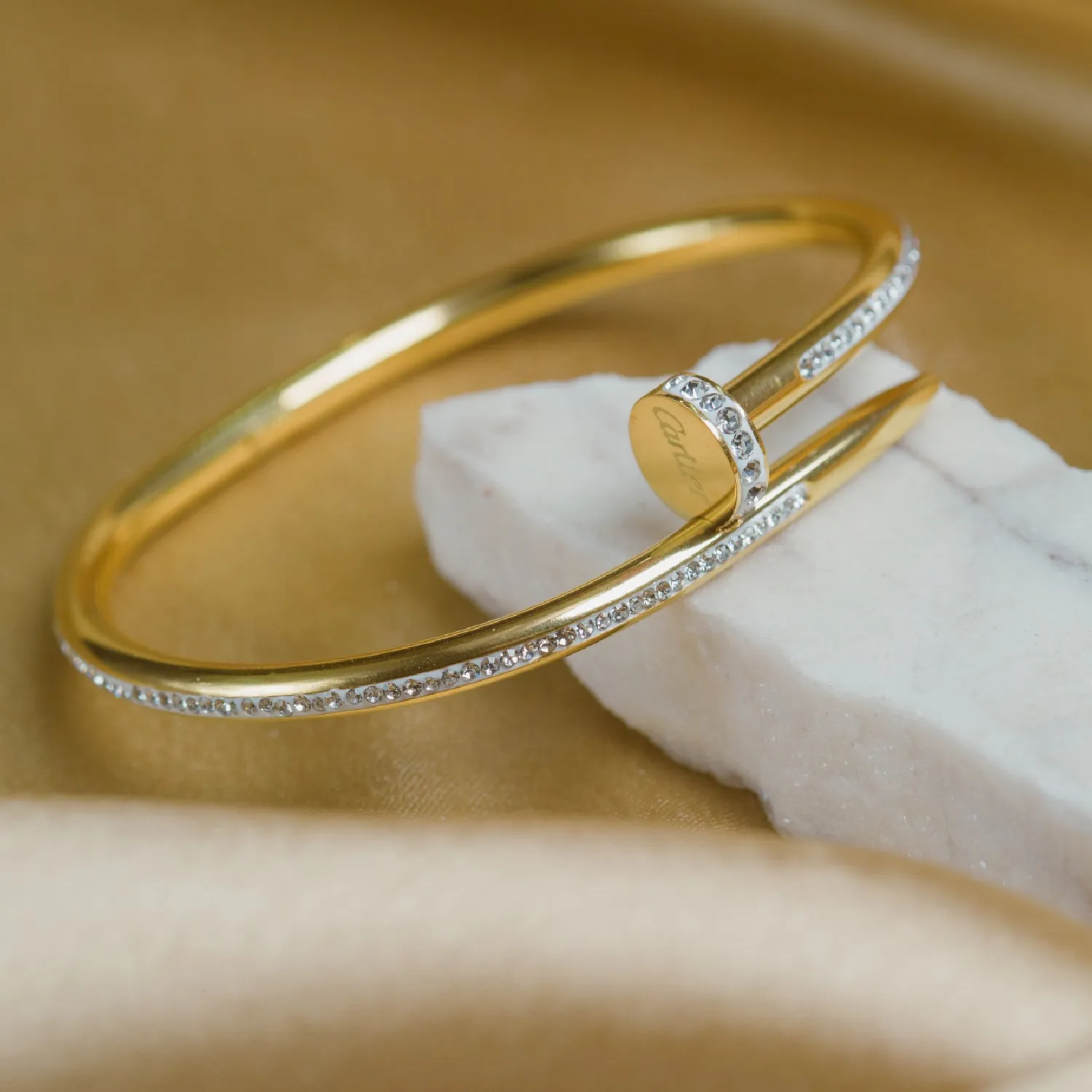 Artklim Gold Plated Nail Design Bangle Bracelet