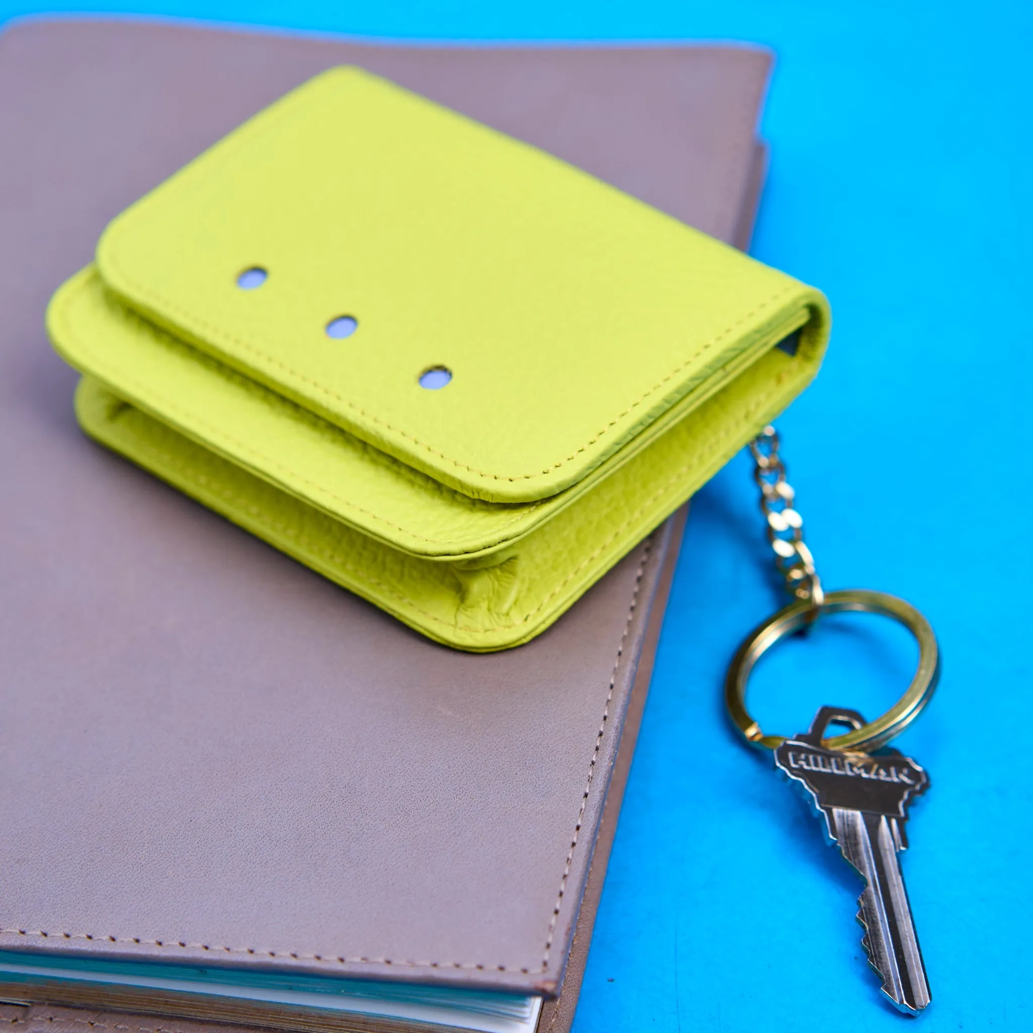 Ascot | Flapover Card Case