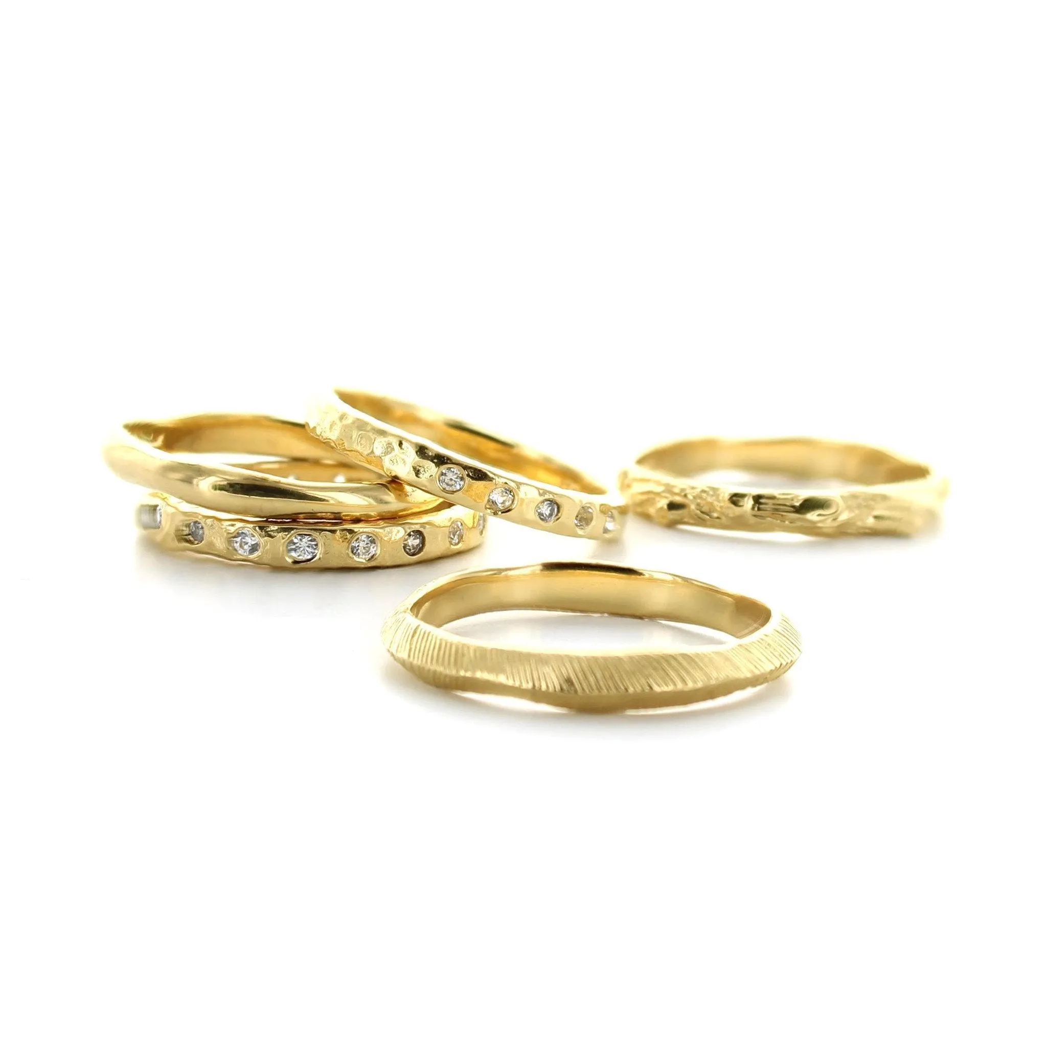 BRAVE STACKING RING & PENDANT GOLD