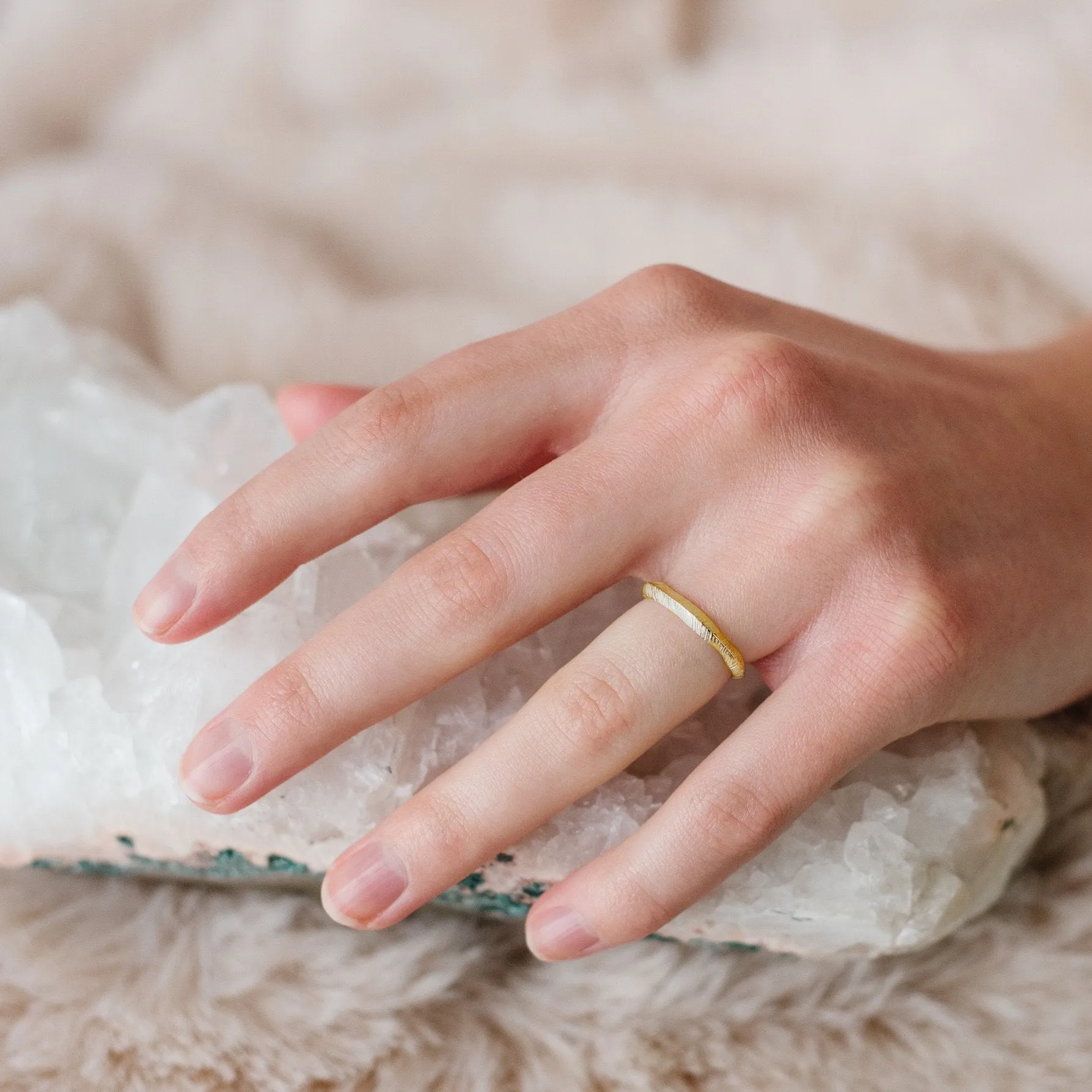 BRAVE STACKING RING & PENDANT GOLD