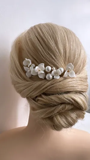 Georgina - Ceramic Pearl Bridal Hair Pins Gold