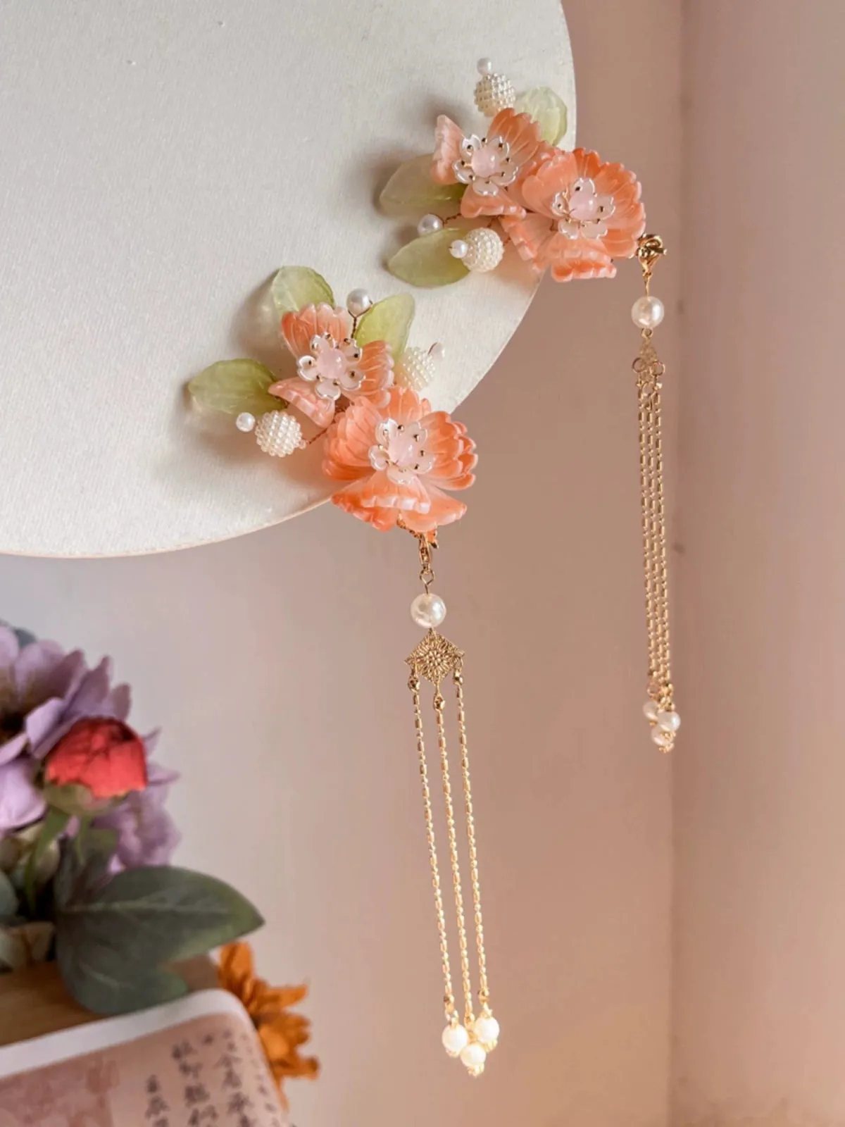 Nuan Ju 暖橘 Warm Orange Floral Pearl Hair Clips